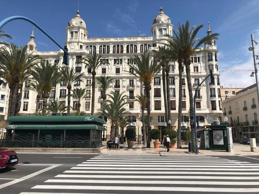 Casaturis Plaza Nueva En El Centro De Alicante A110 エクステリア 写真